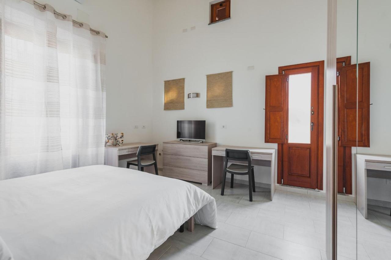 Апартаменты Modern Duplex With Balcony By Wonderful Italy Катания Экстерьер фото
